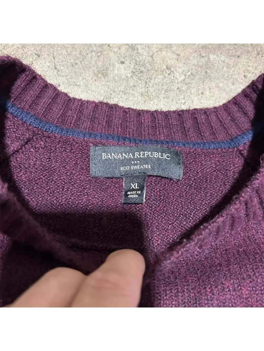 Vtg y2 k purple banana republic heavyweight soft and comfy sweater